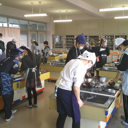 こんだてを工夫して　0128