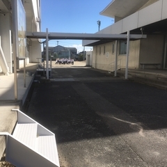 おやじの会　塗装作業