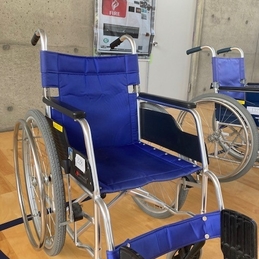 思いやりの心を育む学び～４年生・車いす体験～