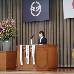 令和7年度　入学式