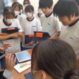 全校研究会　３－３　国語　和歌