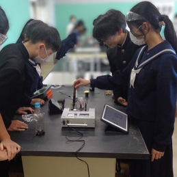 授業が本格的に始まりました