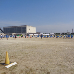 スポーツディ取組　限られた時間の中での練習　綱引き