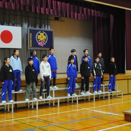 花活動、６年生合唱（全校）