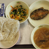 金曜日は麺類です