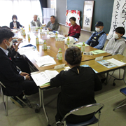 授業参観と第２回学校運営協議会を開催