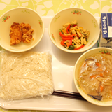今日の給食を紹介します。