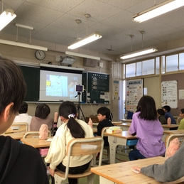 堀津小学校との交流