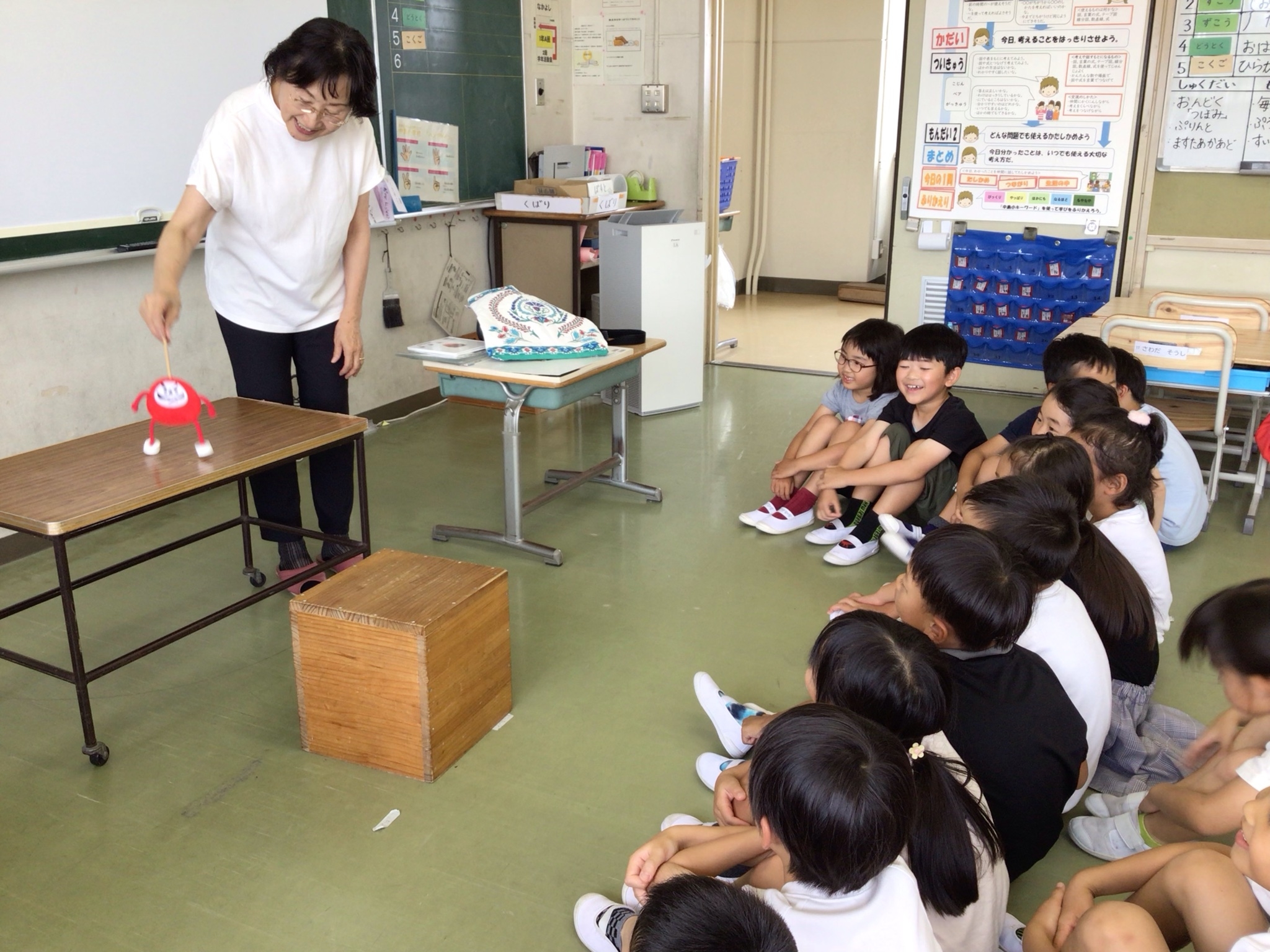 240620１年生読み聞かせ.jpg