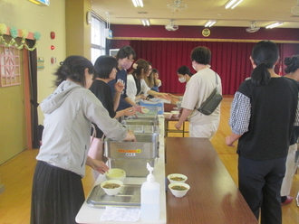 14給食.JPG