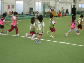 ４ﾌｯﾄｻﾙ.JPG
