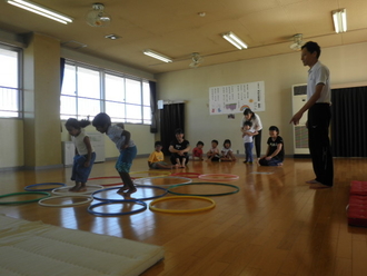 ９幼児体育.JPG